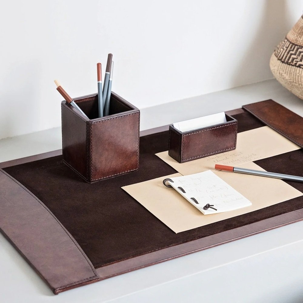 leather-blotter-desk-set